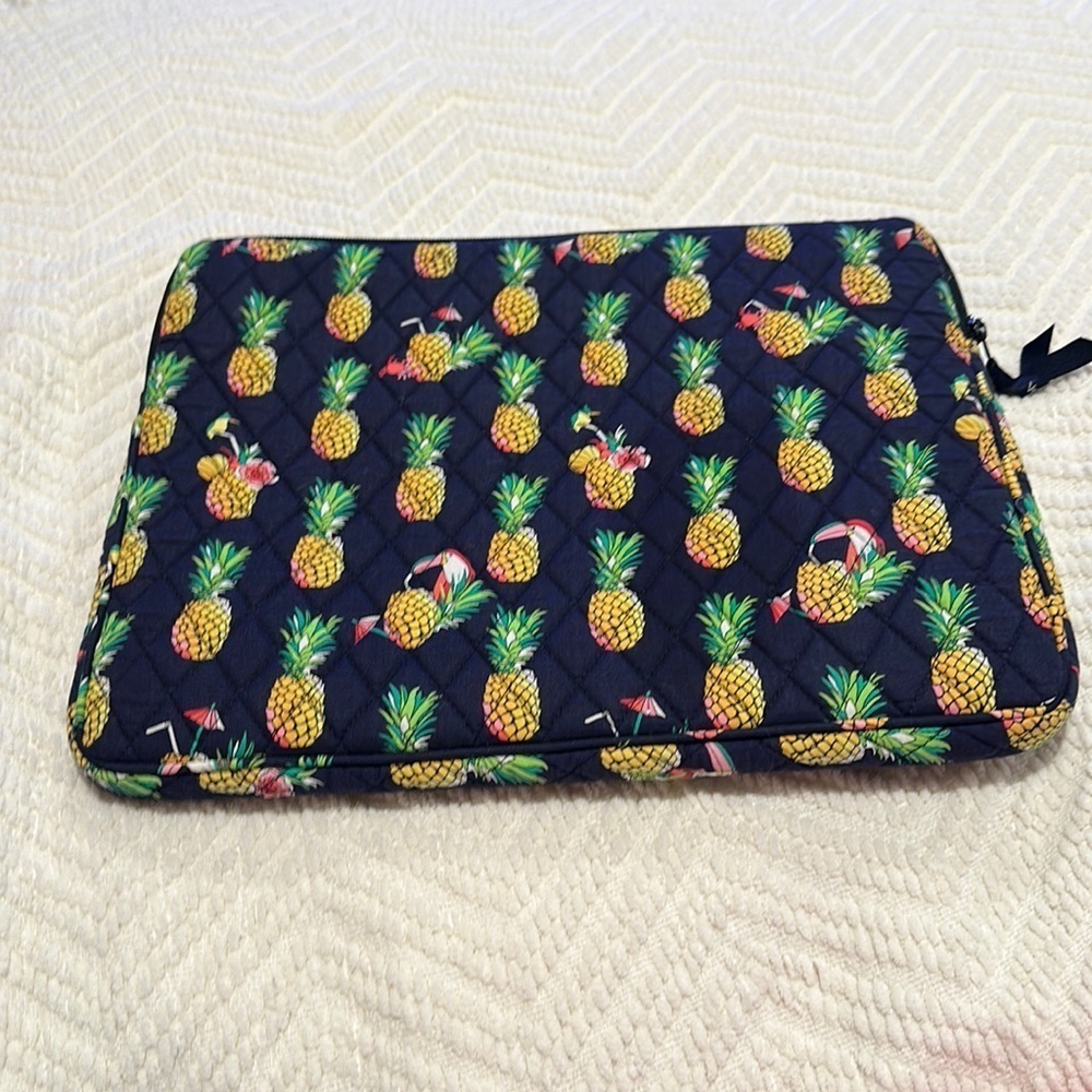 Vera Bradley Laptop Cover Pineapple Design- Toucan Party
